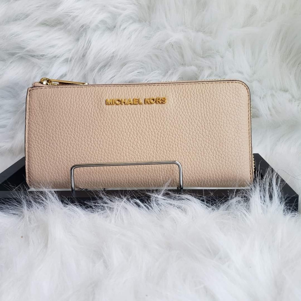 Michael Kors pebbled leather wallet